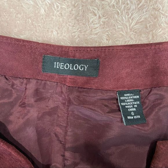 Beautiful suede skirt by brand Ideology. - Picture 11 of 12